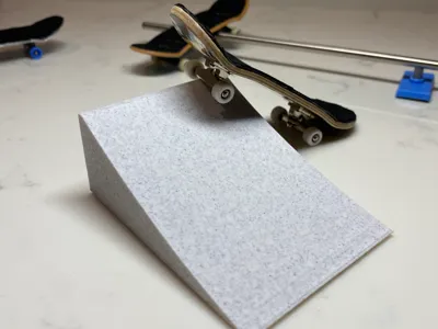 finger board ramp