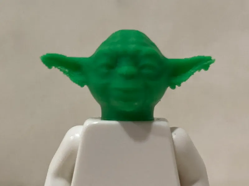 Brick Yoda Head (no support)