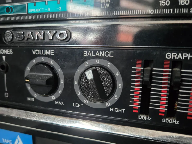 Sanyo M-W250LO Volume Knob