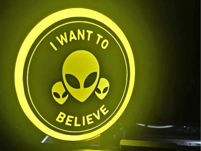 Alien - I Want To Belive  Lightbox  