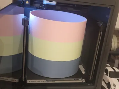 Box for storing / transporting a cake