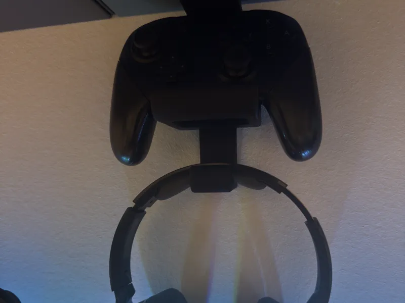 Halter für Headset & Controller Untertisch-Montage
