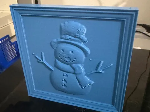 pupazzo di neve in rilievo