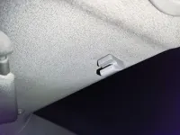 Clip universel pour pare-soleil de voiture — photo 2
