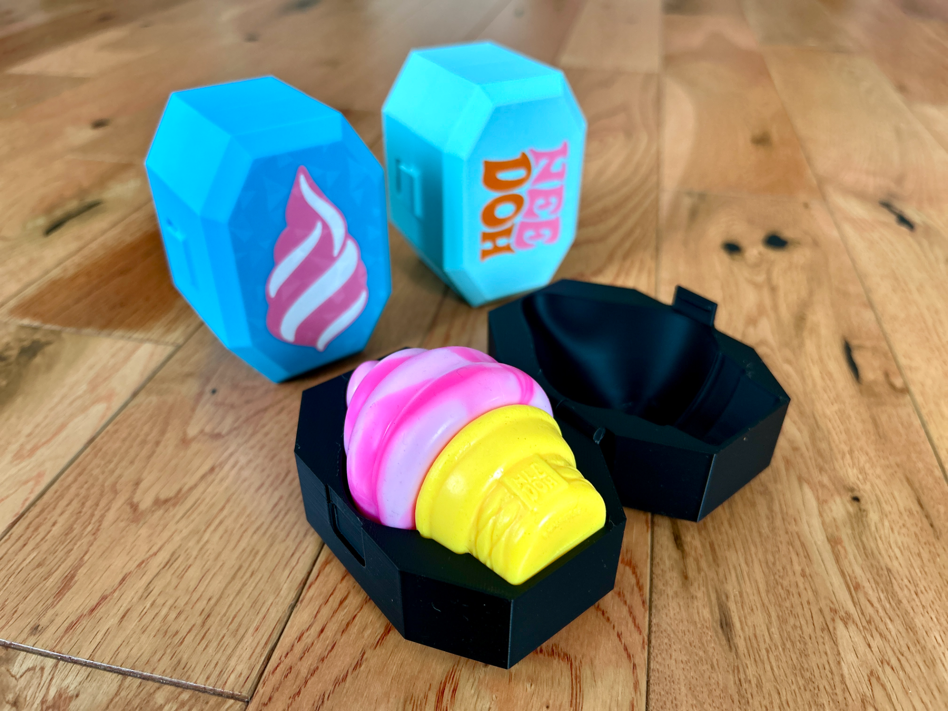 NeeDoh Nice Cream Cone Case