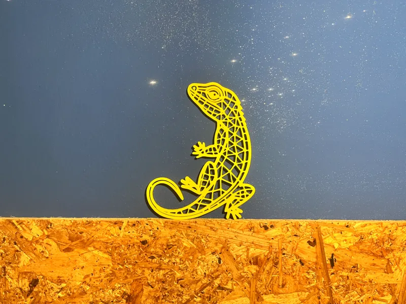 geko wallart stencil 