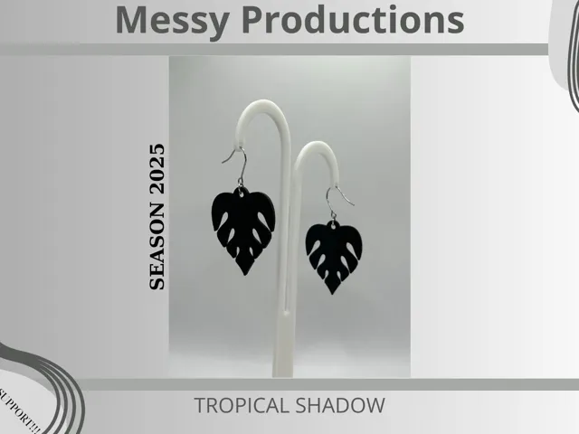 Monstera Earrings