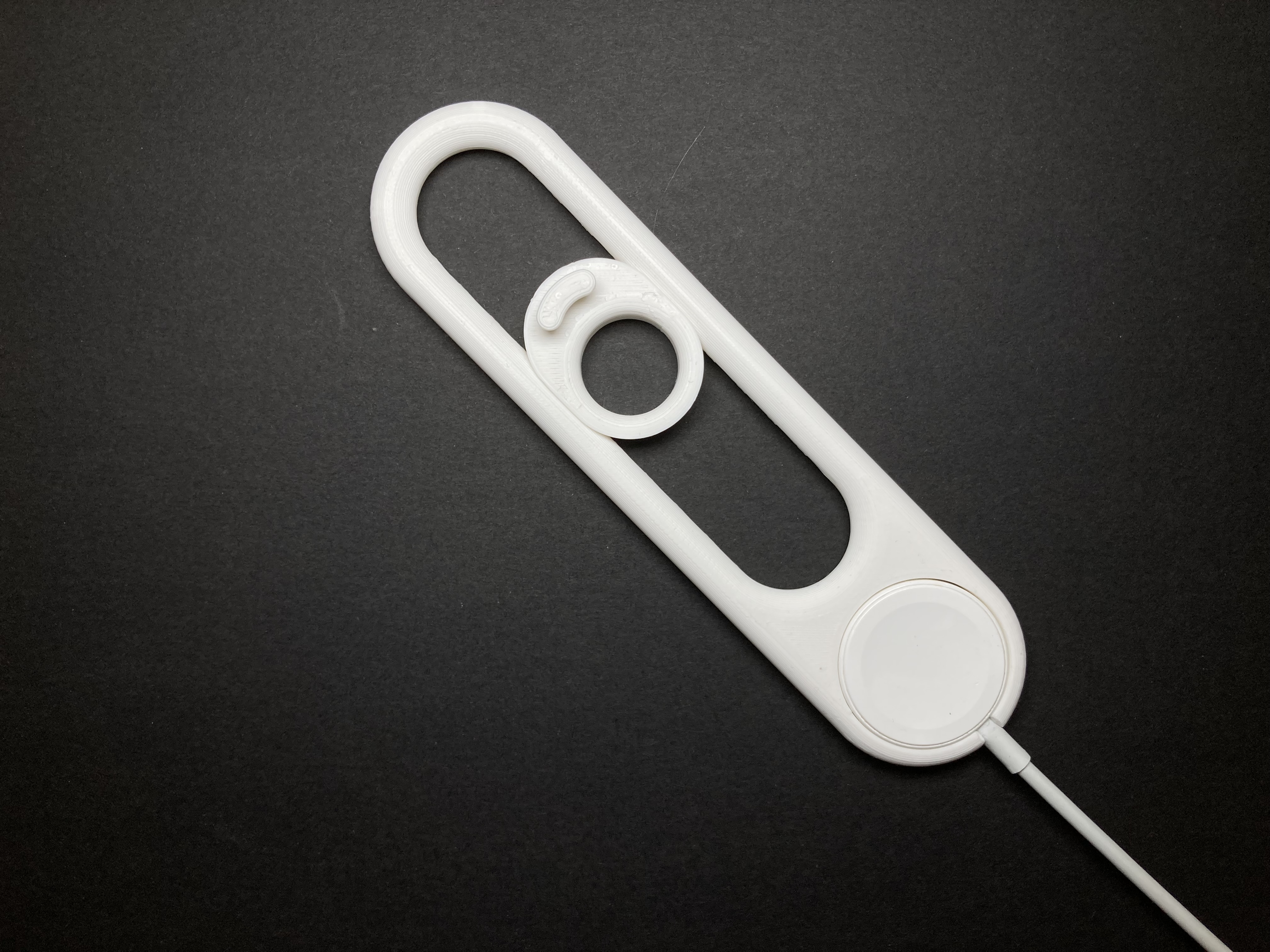 Miniatura 2 do modelo 3D APPLE WATCH 壁挂式充电架