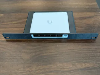 Unifi Flex Mini 2.5gbe 10 inch 1/2U Rackmount