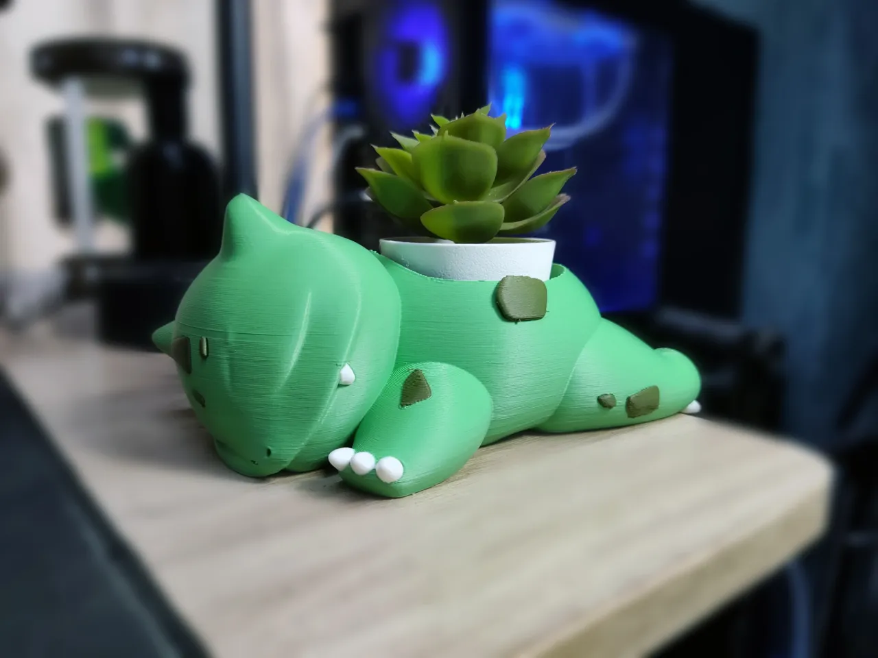 Bulbasaur Planter view 3