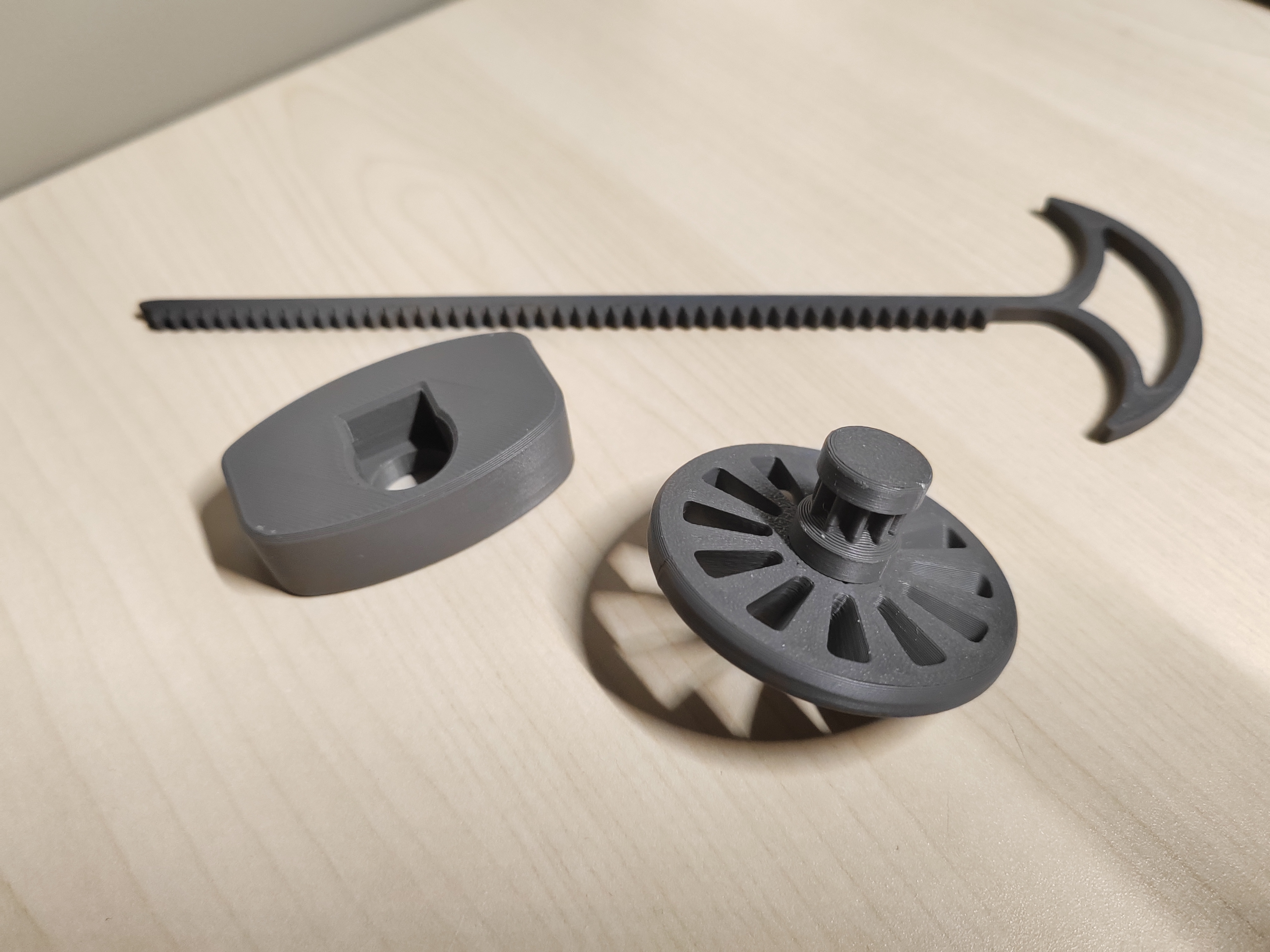 Miniatura 1 do modelo 3D 持久拉条陀螺（加装钢珠尖端，持续旋转5分钟）