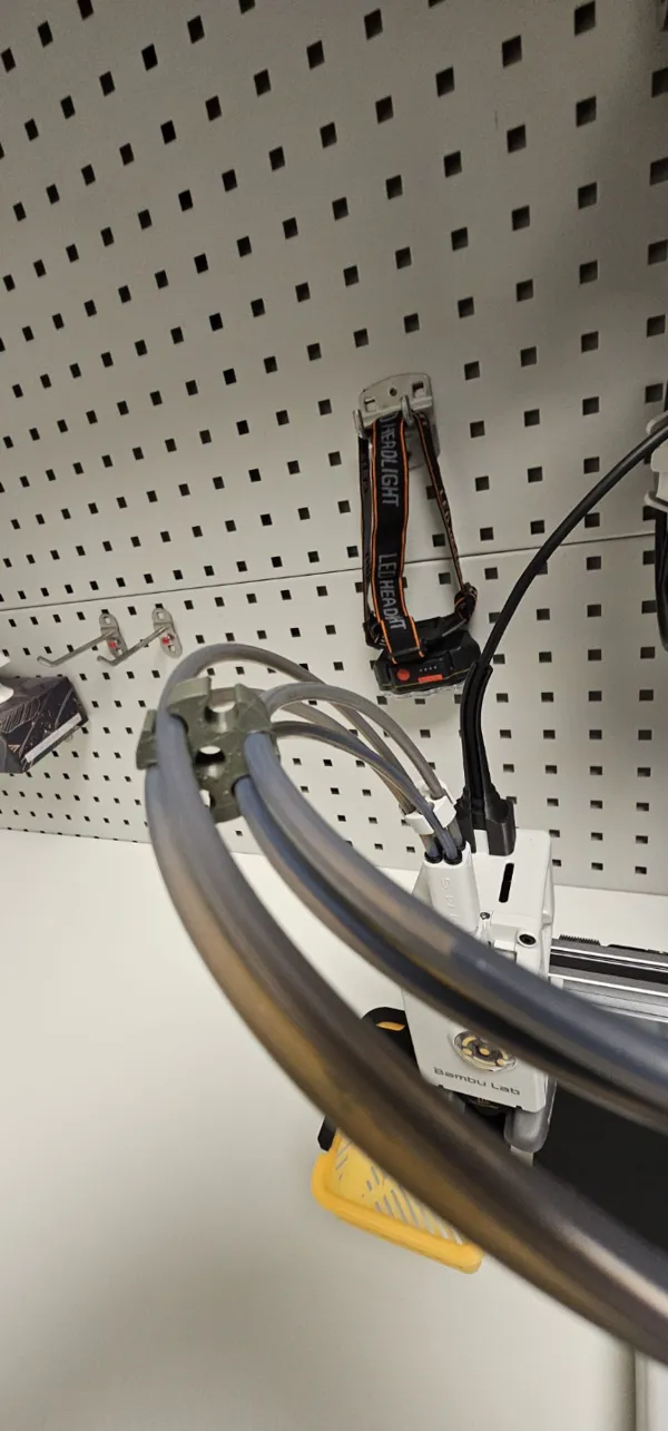 https://makerworld.bblmw.com/makerworld/model/USa39ea4afcc30f4/design/2024-01-02_884264f6c5e9f.jpg