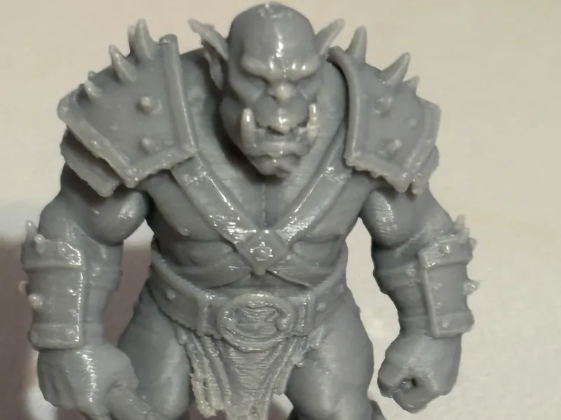 Brutal Ork Warlord – Tabletop Miniature (42mm)