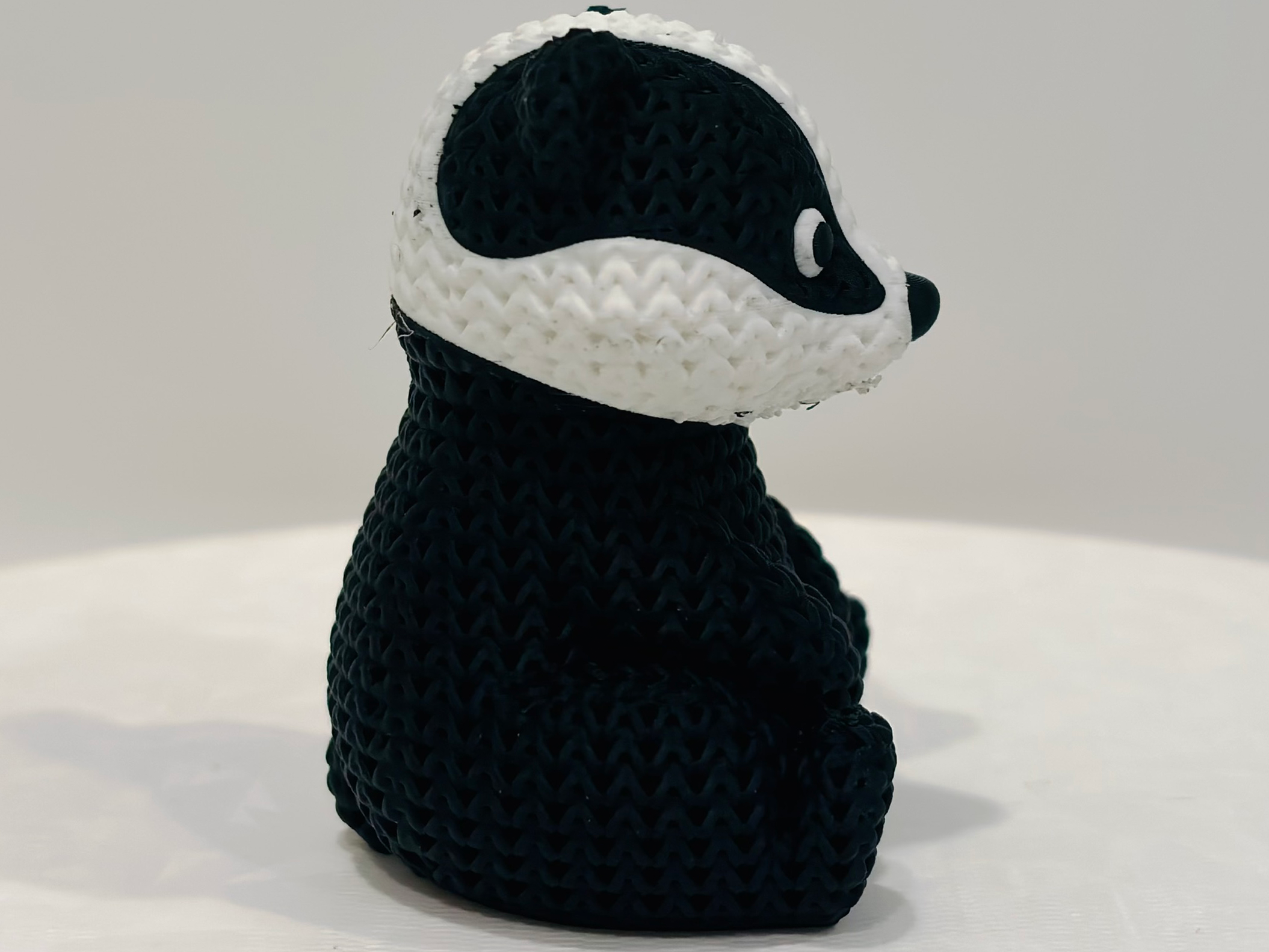 Miniatura 4 do modelo 3D Knitted Badger