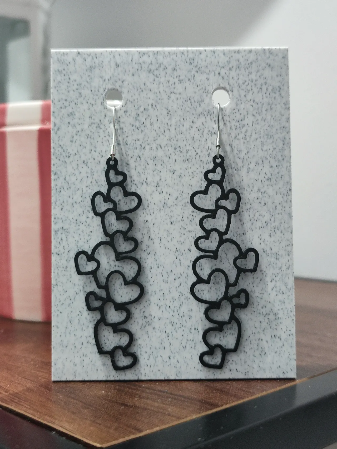 Aretes Lluvia de Corazones Silvestres view 2
