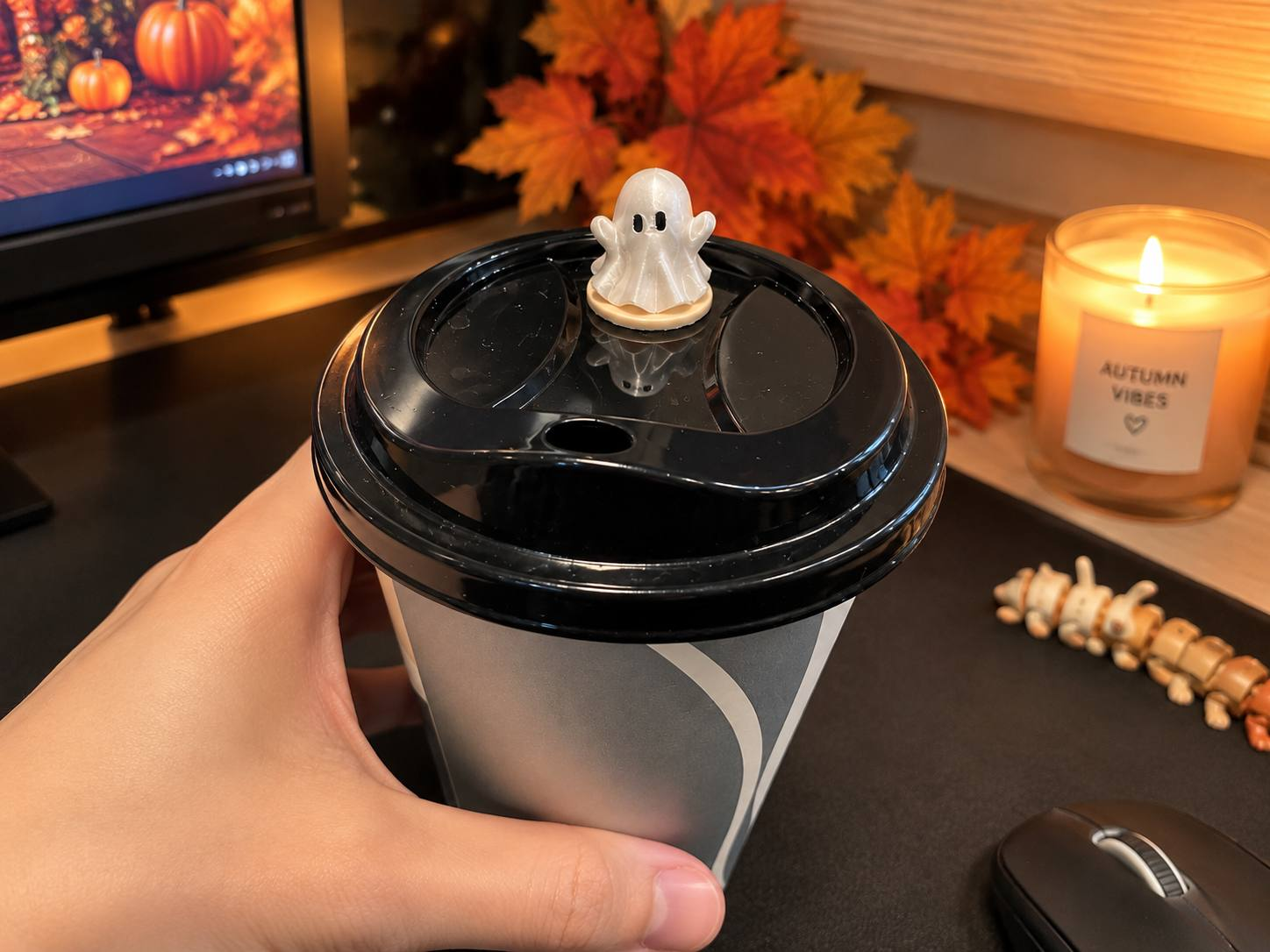 Cute Ghost Coffee & Drink Cup Lid Topper - 1