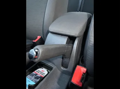 Golf V handbrake lever cover blind