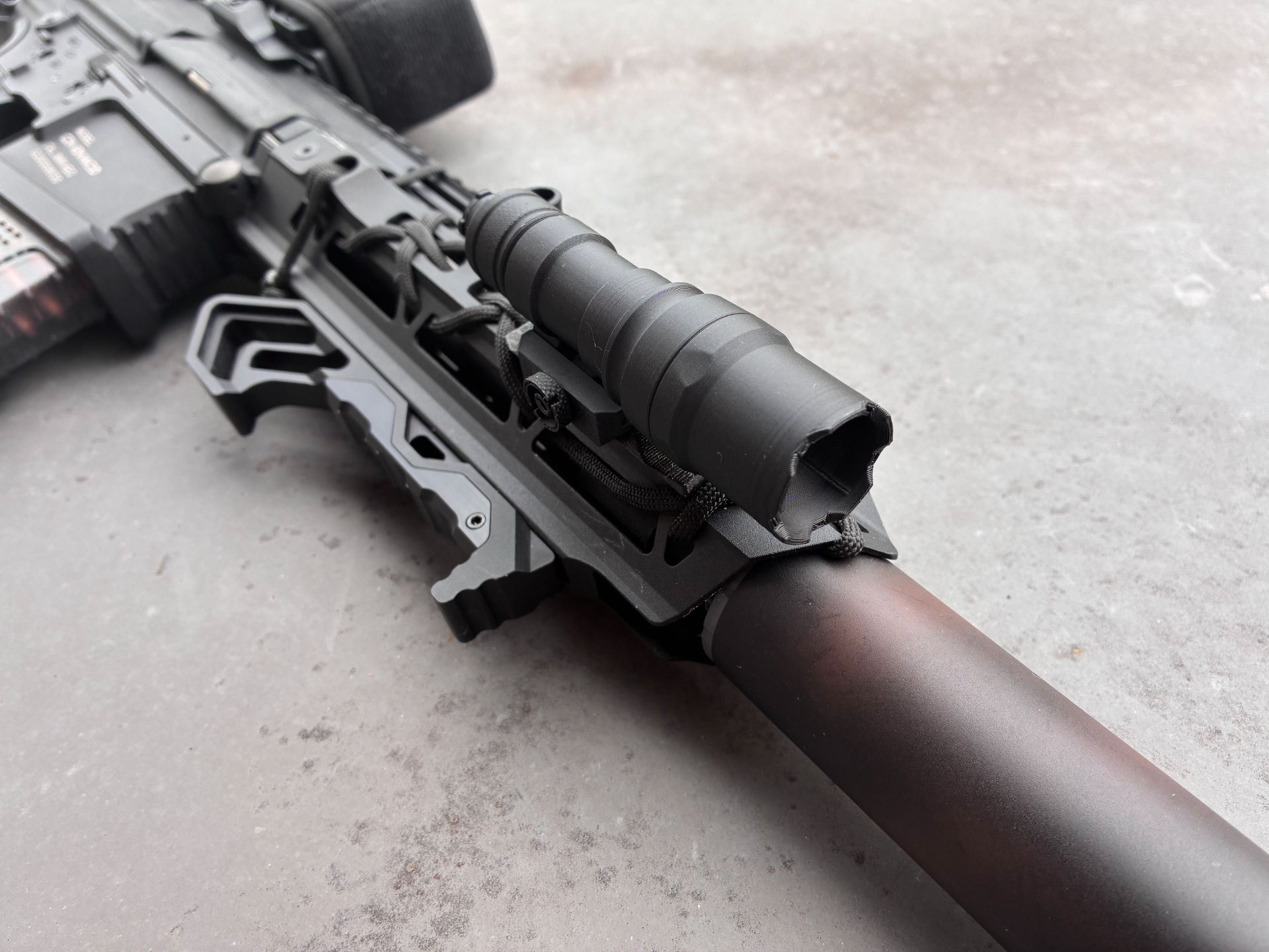 Surefire m300 replica - Tactical Flashlight