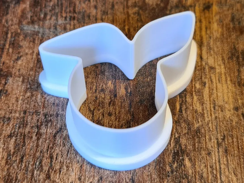Easter: bunny cookie cutter 3
