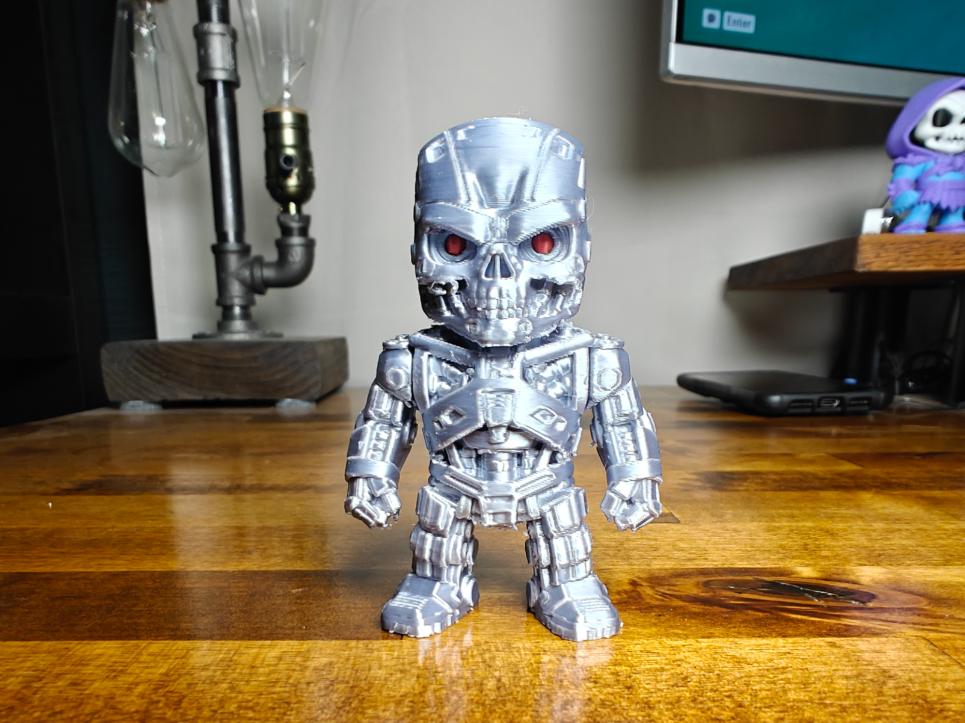 T-800 Terminator Mini Titan - Multicolor Figure