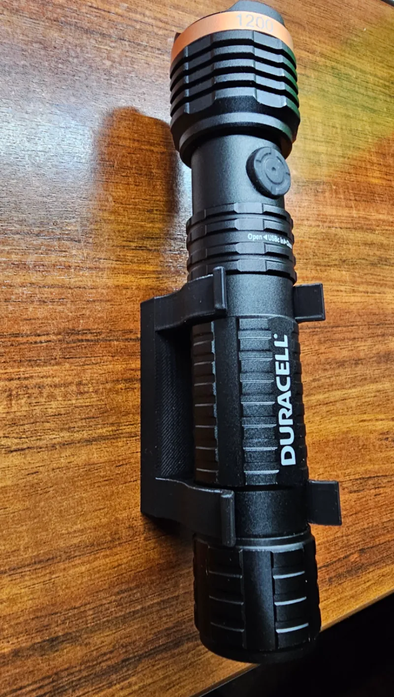 Duracell 1200Lumen Flashlight mounting clips