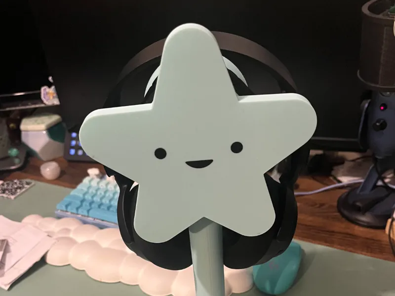 Star Headphone Stand