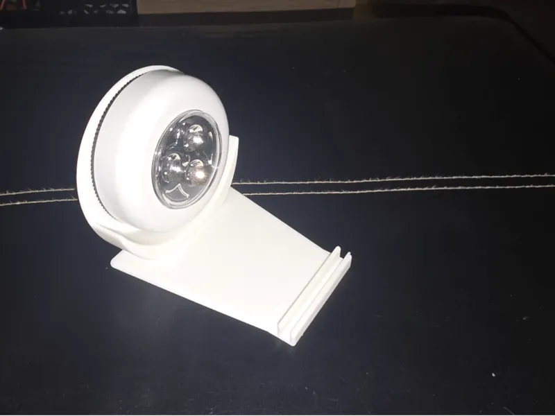 Litophane stand for linear photos 