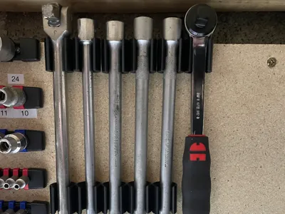 1/2 Inch Ratchets and Extension Wall Mount