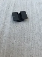 Support sous table pour rallonge USB-A — photo 4
