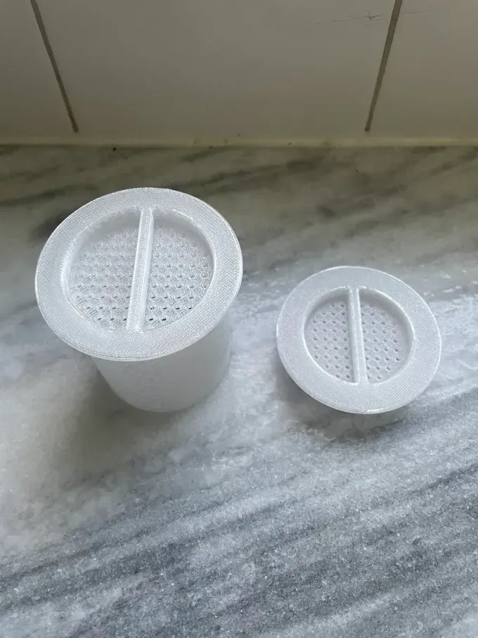 Bambu Reusable Spool Desiccant Container Remixed by Brandon Raineri ...