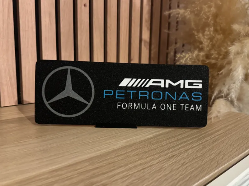 logo Mercedes AMG Petronas