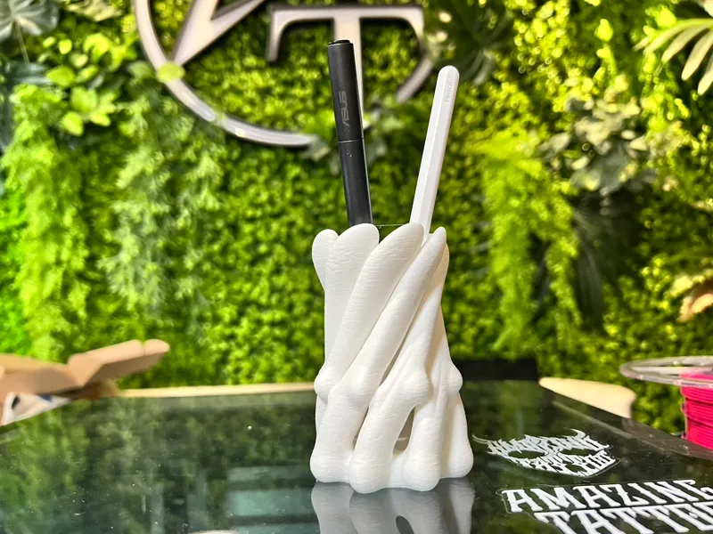Bone plank pen holder
