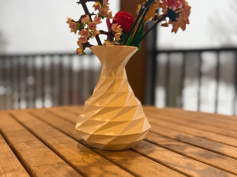 cyber vase