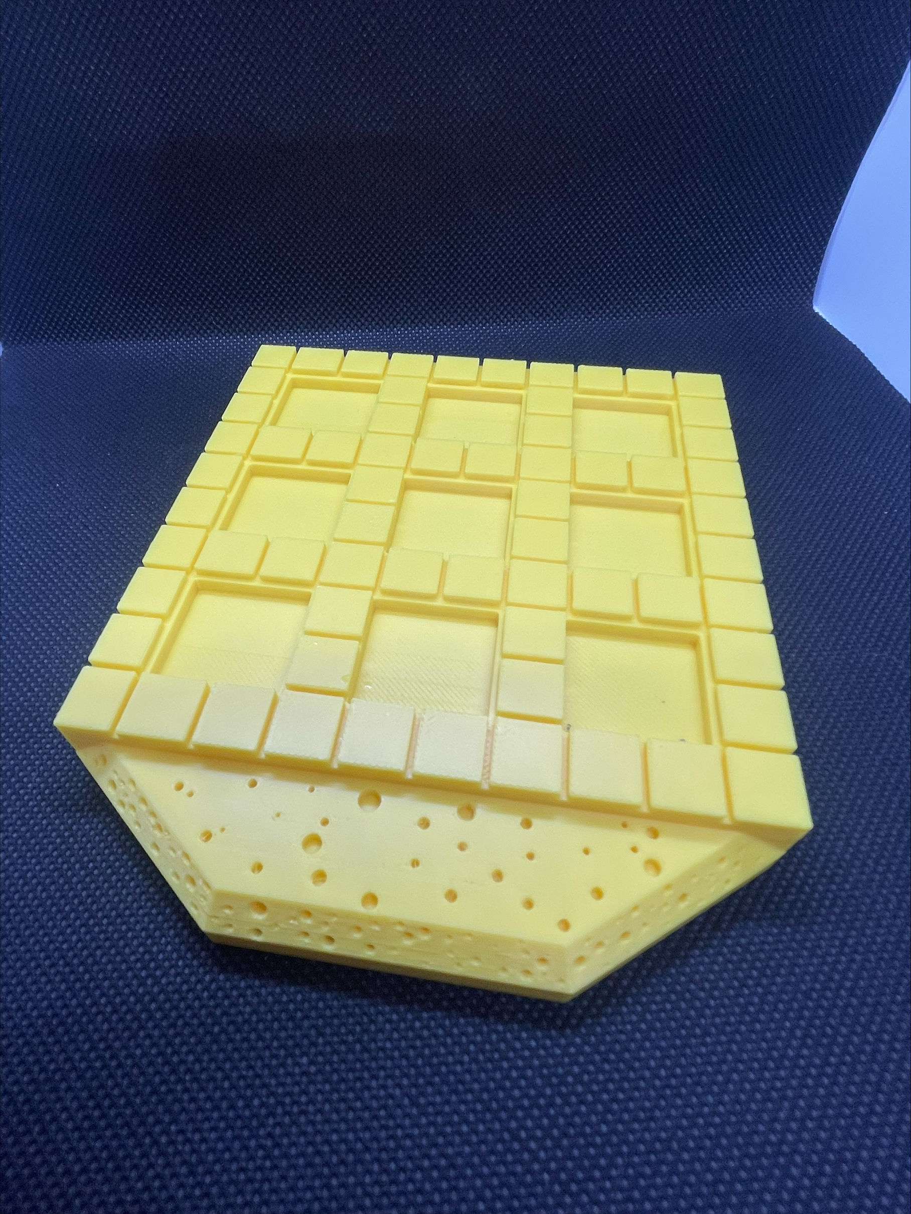 Miniatura 2 do modelo 3D SpongeBob - Tic-Tac-Toe
