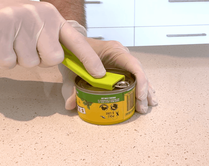 Miniatura 1 do modelo 3D Can Opener - Ring Pull Lever + Food or Soda Cans 