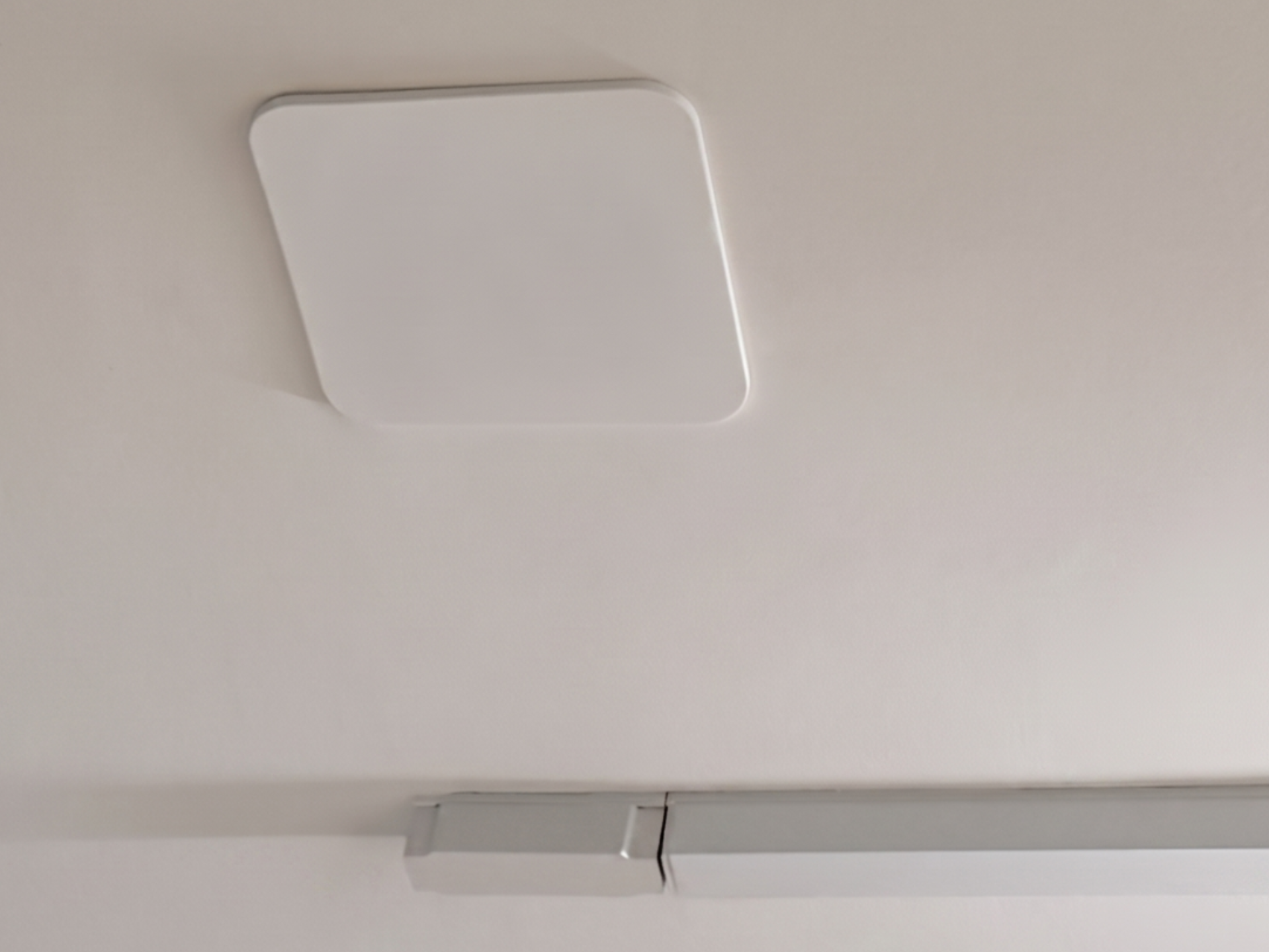 Simple Electrical Cover (Screwless)