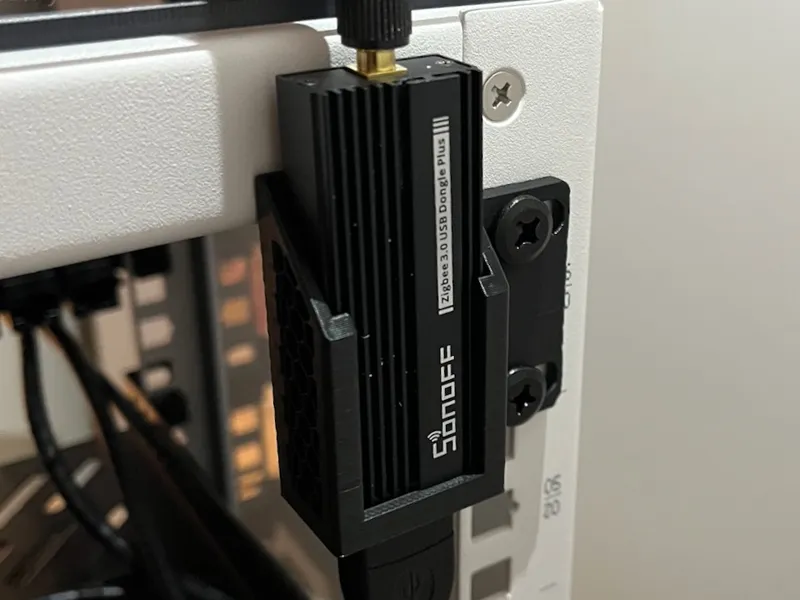Sonoff Zigbee 3.0 Dongle 1U Rack Mount