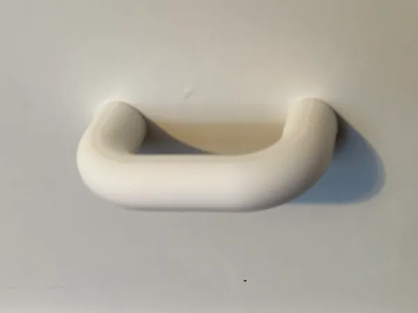 Poignée de meuble ronde — entraxe 63 mm