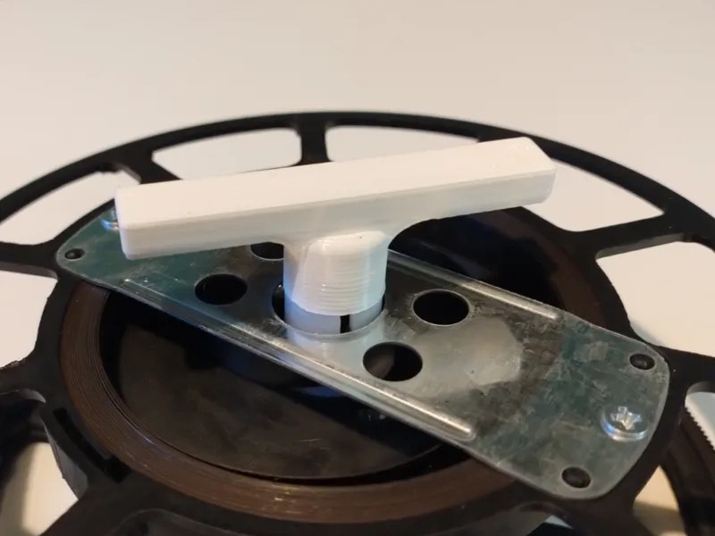 Key for Vacuum Cleaner Cord Rewind Mechanism