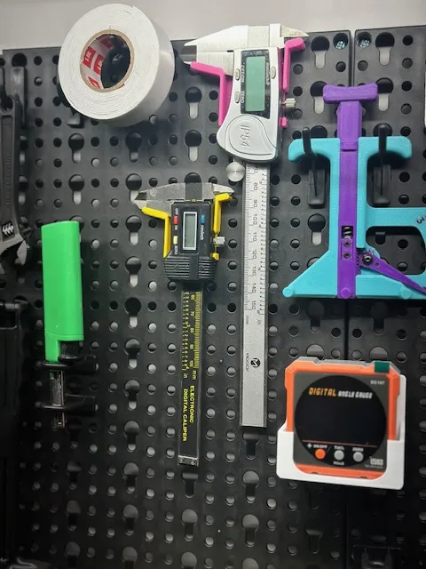4 inch Caliper Holder for Parkside Lidl Pegboard