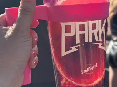 Cup Holder Festival, stackable 0.5 Liter cups
