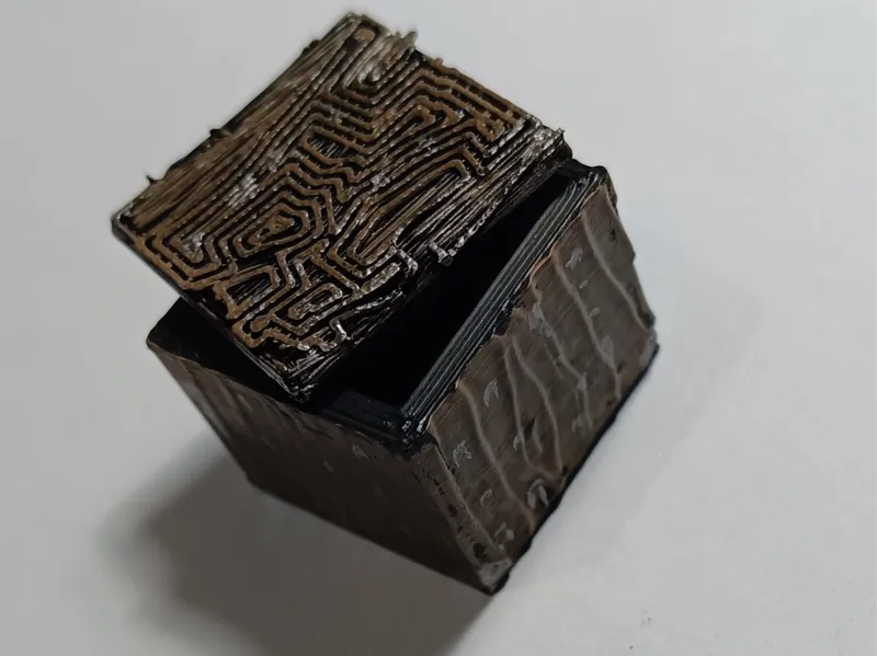 Maladum treasure crate