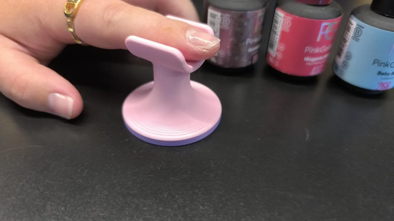 FINGER REST FOR NAIL ART view 3