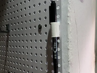 Pen holder and pen storage for metal pegboard with 6mm hole diameter and 16mm spacing