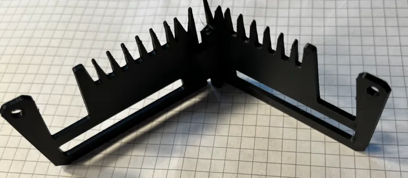 Keychain with comb 