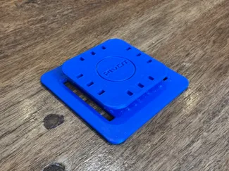Pivot iPad Case - Kneeband Clip