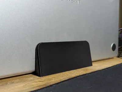M4 MacBook Pro 16" Stand