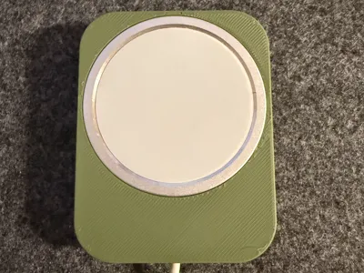 Magsafe phone holder for Peugeot