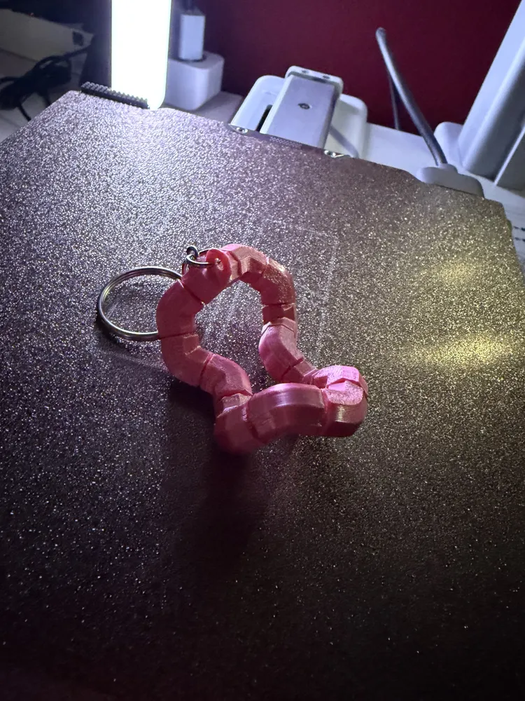 Fidget Keychain Snake - Free 3D Print Model - MakerWorld