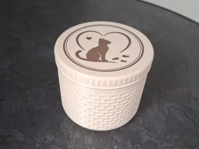 Purrfect Treat Keeper – Cat Treat Storage Box